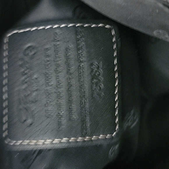 Authentic Fossil 100% Genuine Leather Duffle Handbag with Braided Straps - Picture 4 of 11